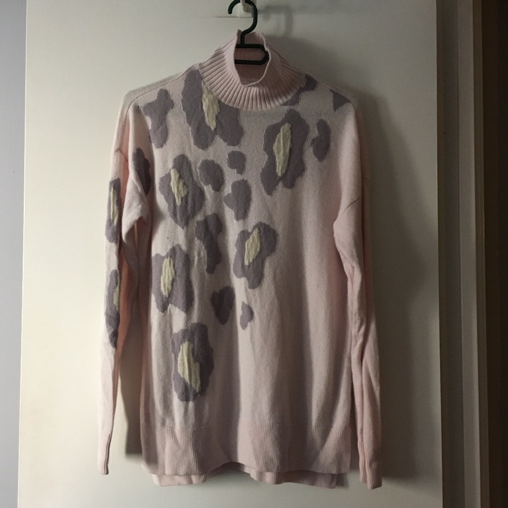 DUFFY 100% Cashmere THICK! Turtleneck Sweater M Muted Leopard Print Lilac